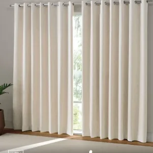 Cortina Blackout Döhler Diana 2,70 X 1,80 m