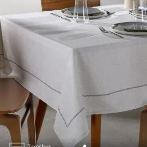 Toalha de Mesa Quadrada 4 lugares Renova Iara 1,40X1,40 m Döhler