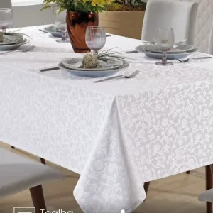 Toalha de Mesa Quadrada Döhler 4 lugares Requinte II TJ5040 1,40X1,40 m