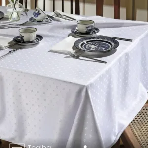 Toalha de Mesa Quadrada Döhler 4 lugares Requinte II TJ5796 1,40X1,40 m