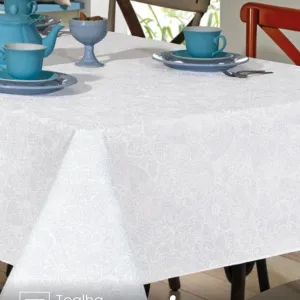 Toalha de Mesa Retangular Döhler 6 lugares Athenas Edite 1,40X2,10 m